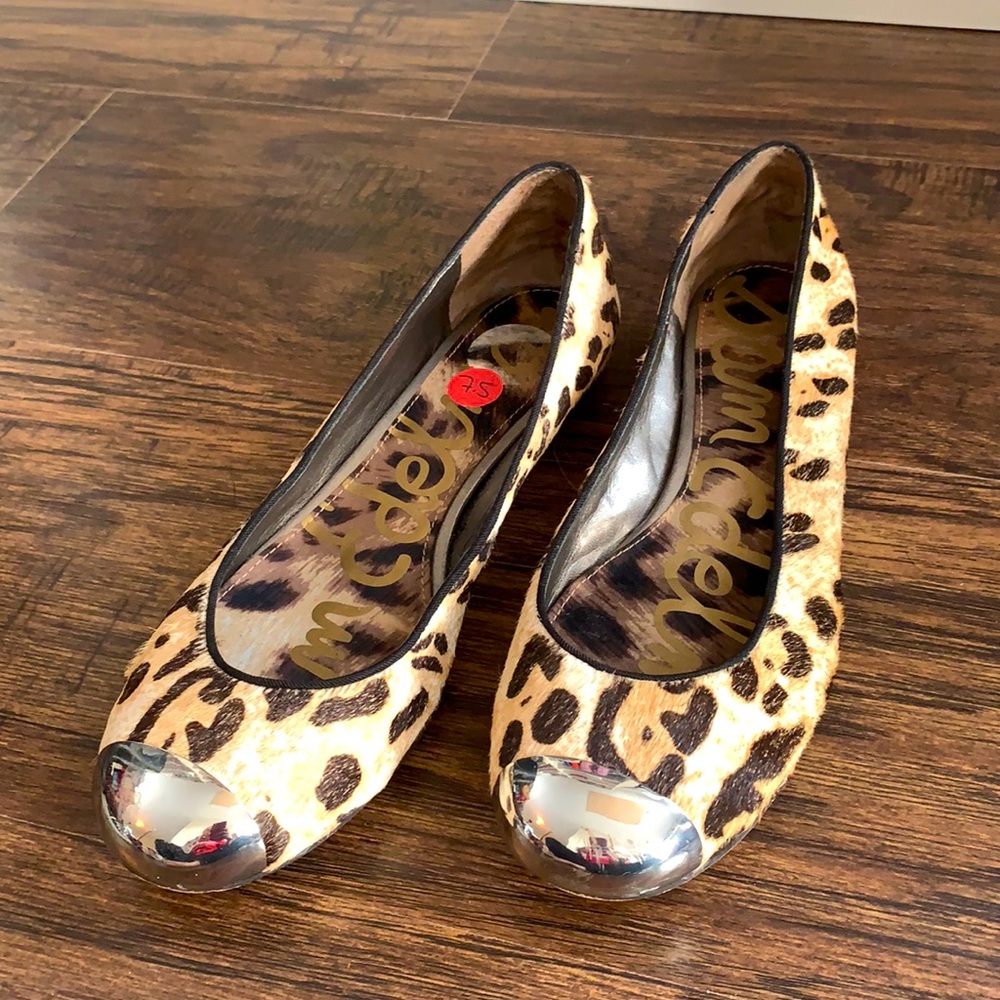 Sam Edelman size 7.5 leopard print flats